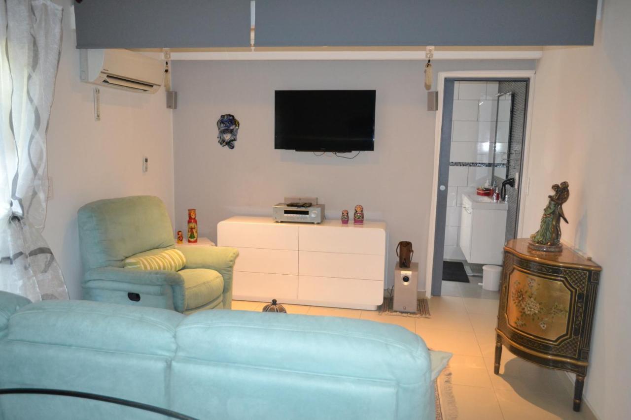 Flassans-sur-Issole Suite 30 M2 Ideale Pour 2 Personnes מראה חיצוני תמונה