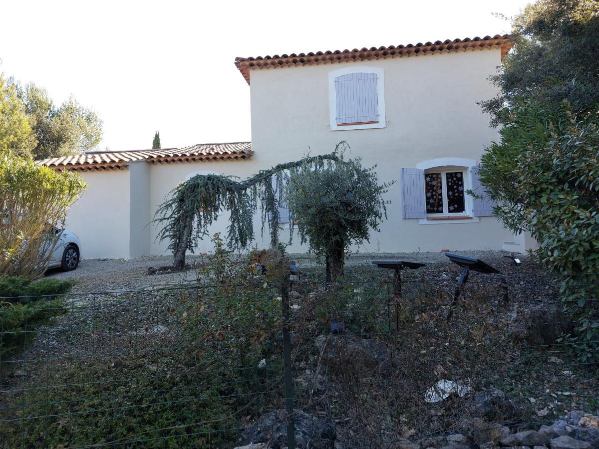 Flassans-sur-Issole Suite 30 M2 Ideale Pour 2 Personnes מראה חיצוני תמונה