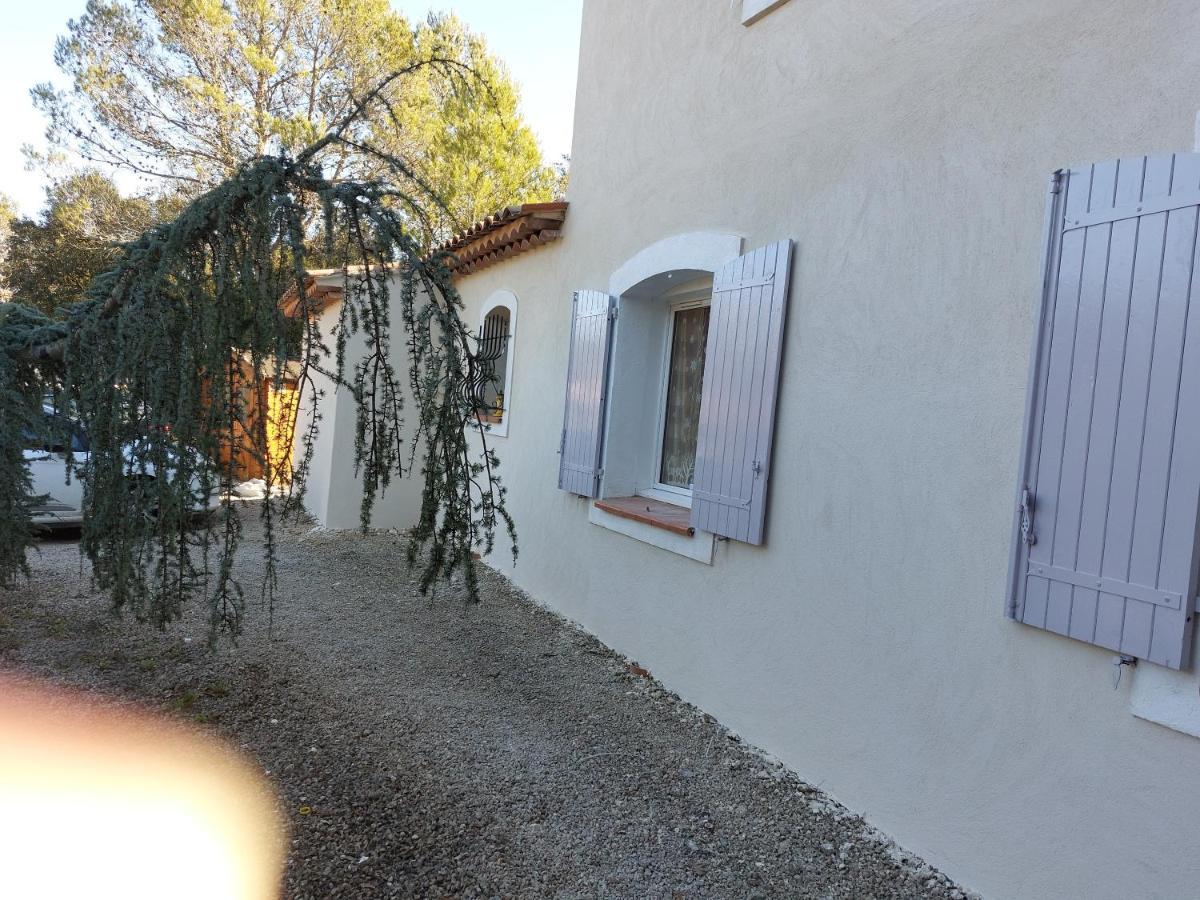 Flassans-sur-Issole Suite 30 M2 Ideale Pour 2 Personnes מראה חיצוני תמונה