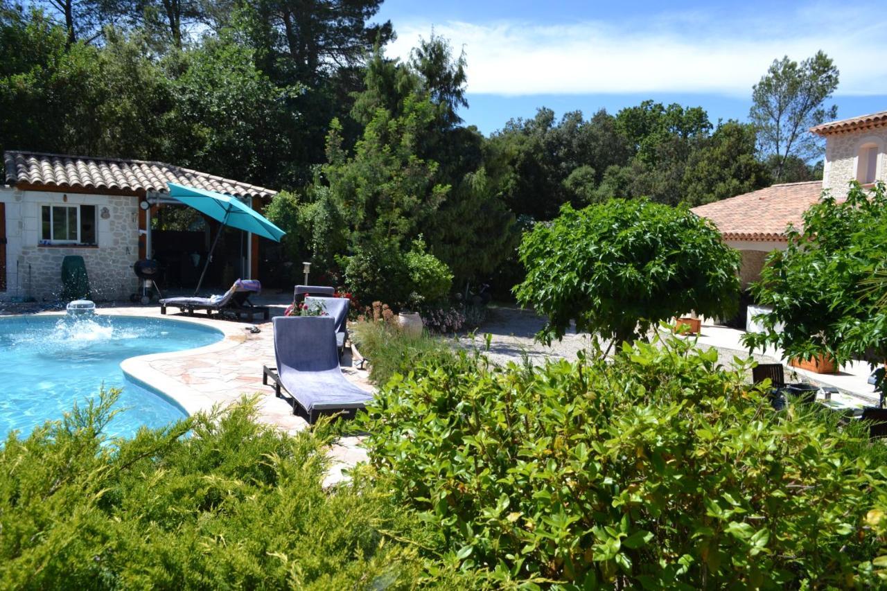 Flassans-sur-Issole Suite 30 M2 Ideale Pour 2 Personnes מראה חיצוני תמונה