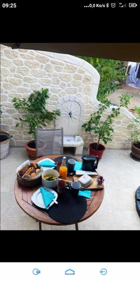 Flassans-sur-Issole Suite 30 M2 Ideale Pour 2 Personnes מראה חיצוני תמונה